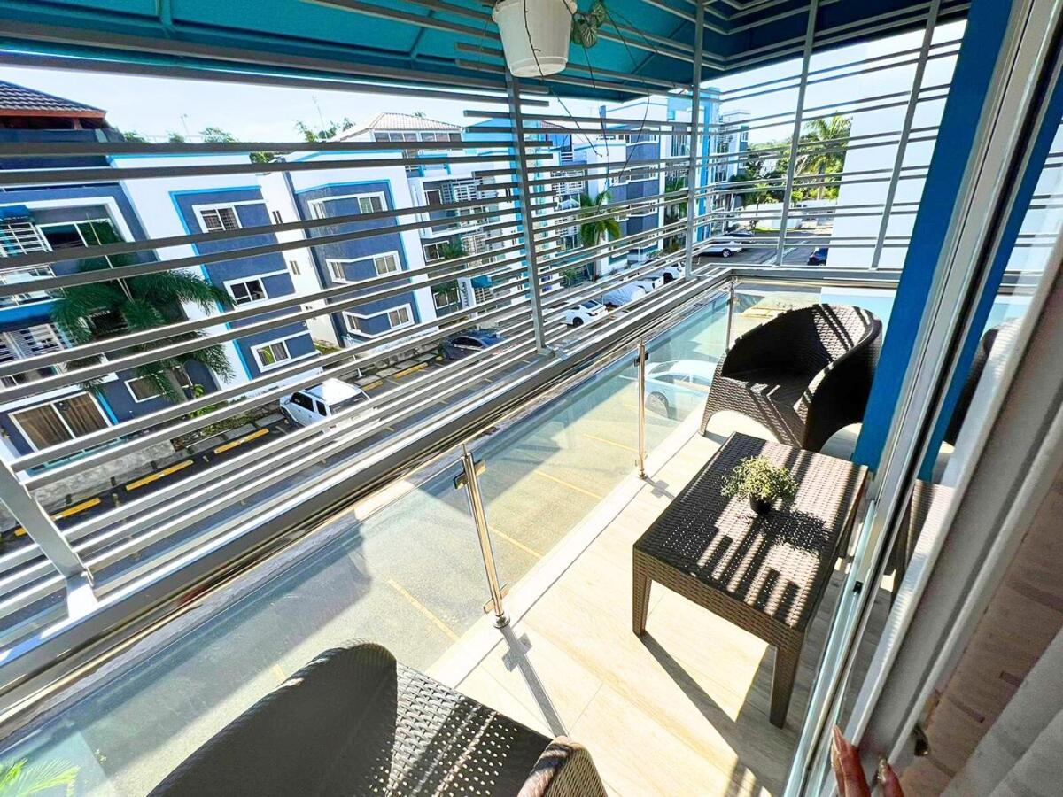 Harmony II Santiago Apartamento-Piscina-Gym -Aire Acondicionado سانتياغو دي لوس كاباليروس المظهر الخارجي الصورة